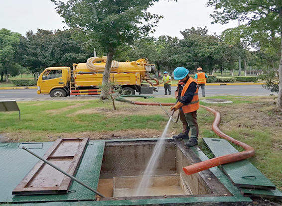 西华化油池清理